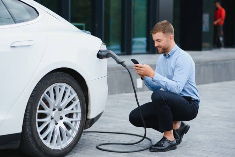 Les incitations gouvernementales pour les véhicules électriques