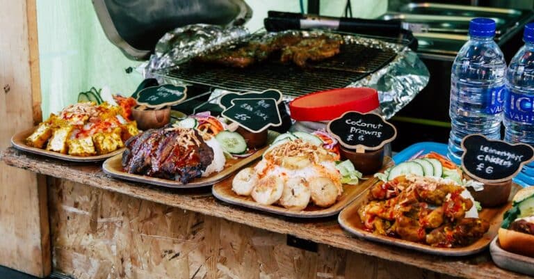 découvrez les meilleures destinations culinaires à travers le monde, des recettes locales authentiques aux expériences gastronomiques uniques pour les passionnés de voyage et de cuisine.