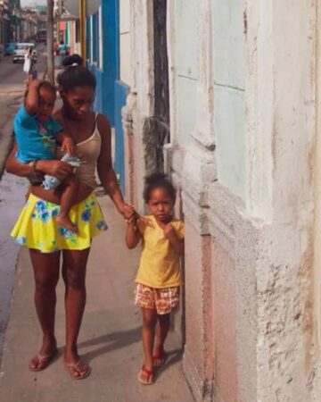 découvrez les quartiers piétonniers des villes, idéaux pour explorer à pied et profiter pleinement de l'ambiance locale.